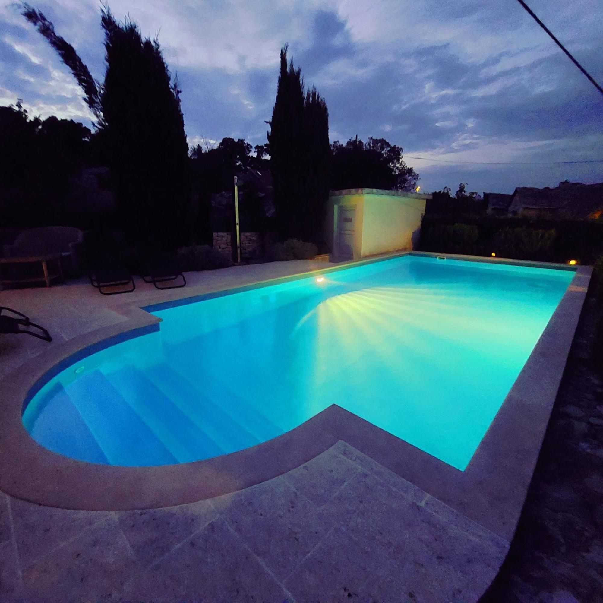 Charming Villa Nika With The Pool San Pietro di Brazza Esterno foto